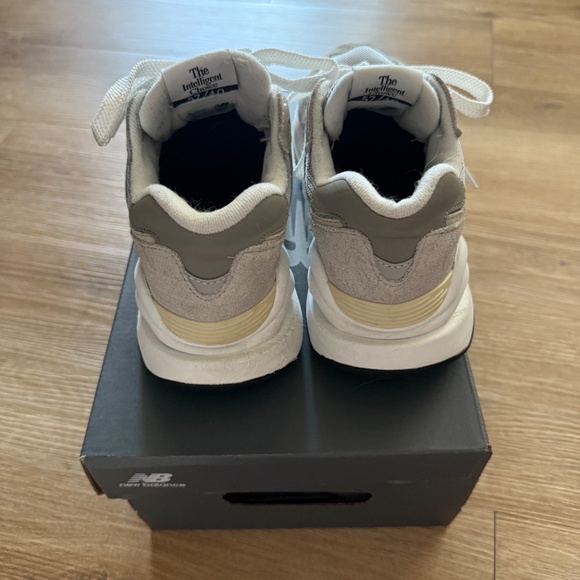 New Balance 5740 Nimbus Cloud/Sea Salt - Picture 4 of 9